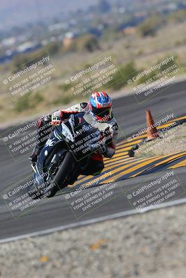 media/Nov-06-2022-SoCal Trackdays (Sun) [[208d2ccc26]]/Turn 11 (10am)/